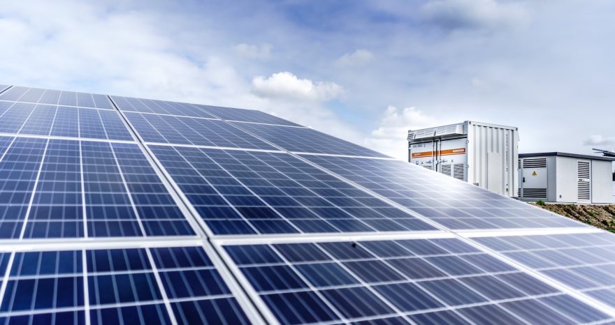 Rinnovabili • I prezzi dei pannelli solari sono destinati a calare del 35% nel 2018