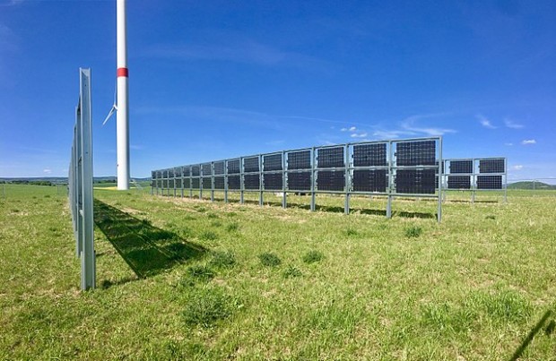 Rinnovabili • Pannelli fotovoltaici bifacciali