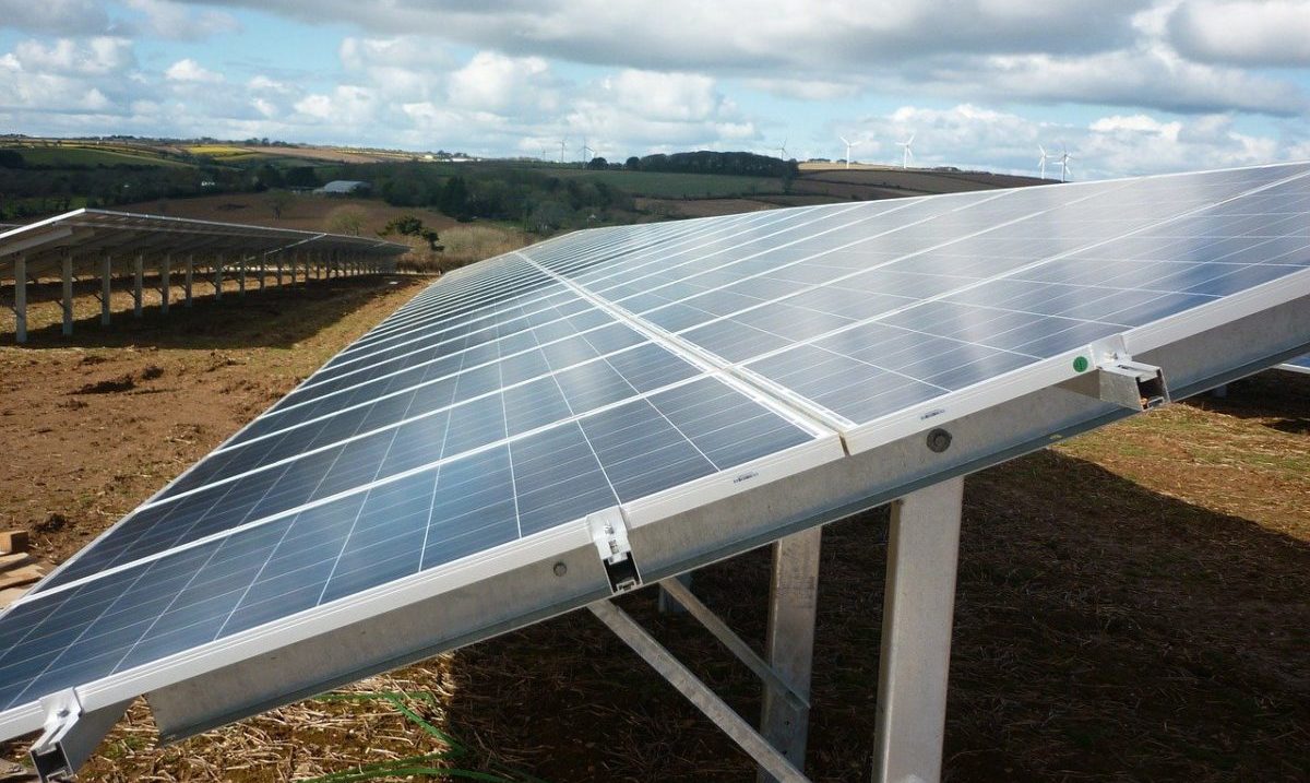 Rinnovabili • pannelli solari bifacciali