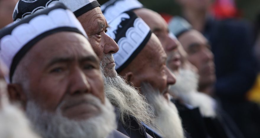 Rinnovabili • Xinjiang: la filiera del polisilicio nasconde la repressione degli uiguri