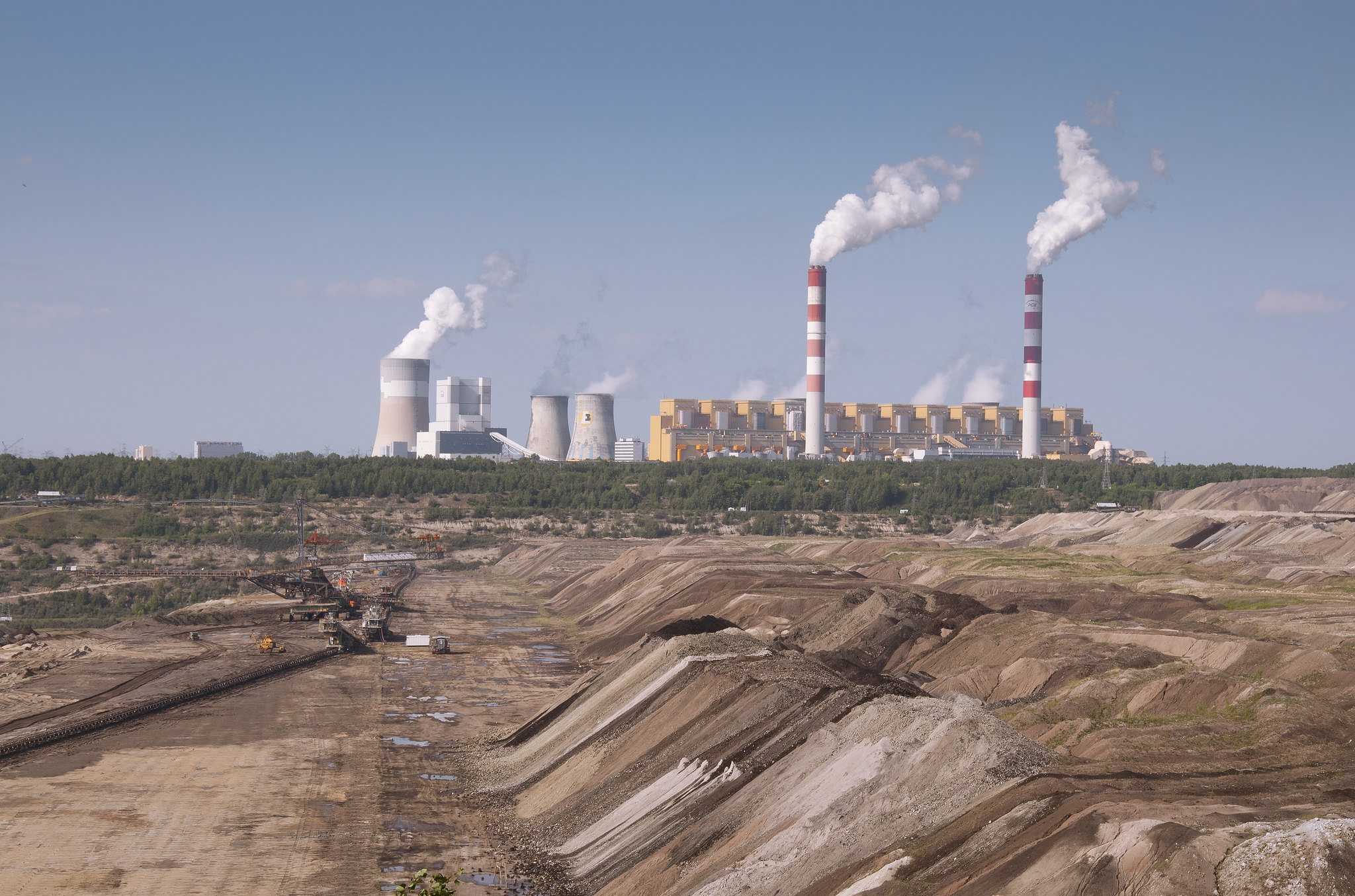 Centrale a carbone di Bełchatów: la Polonia la chiude nel 2036