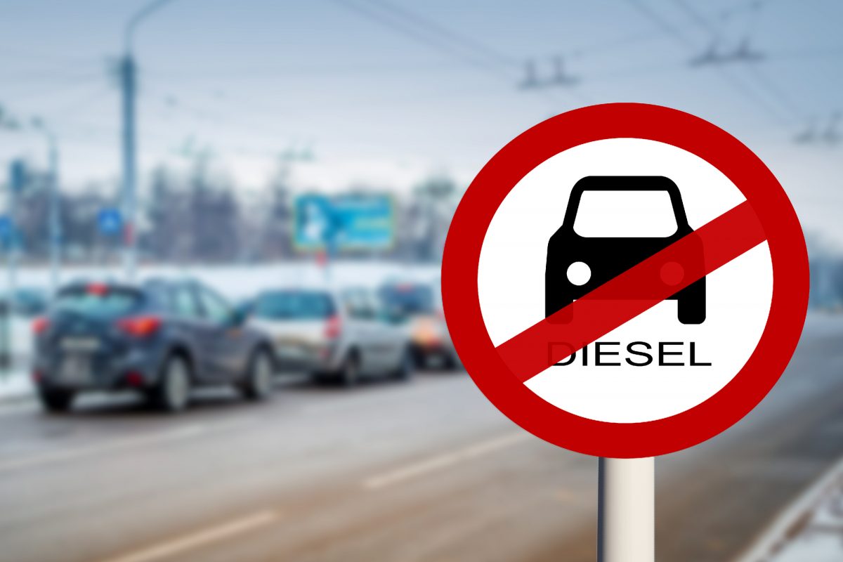 Rinnovabili • Stop auto diesel e benzina