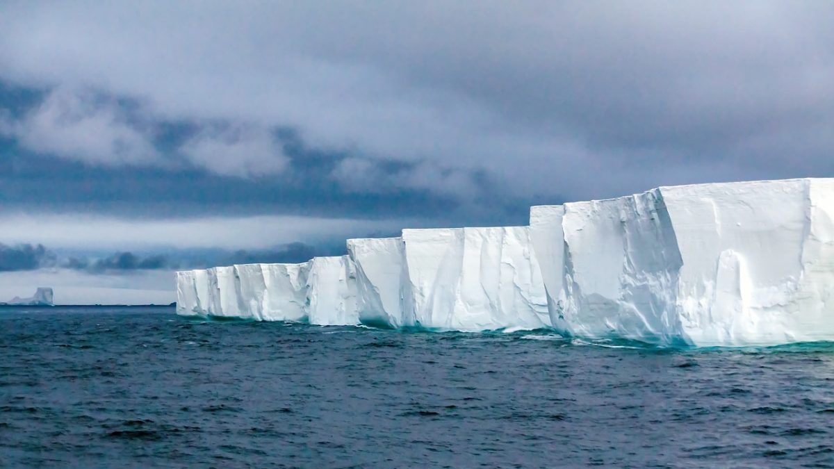 Rinnovabili • Ghiacciaio Thwaites: il gigante antartico è instabile ma non collasserà