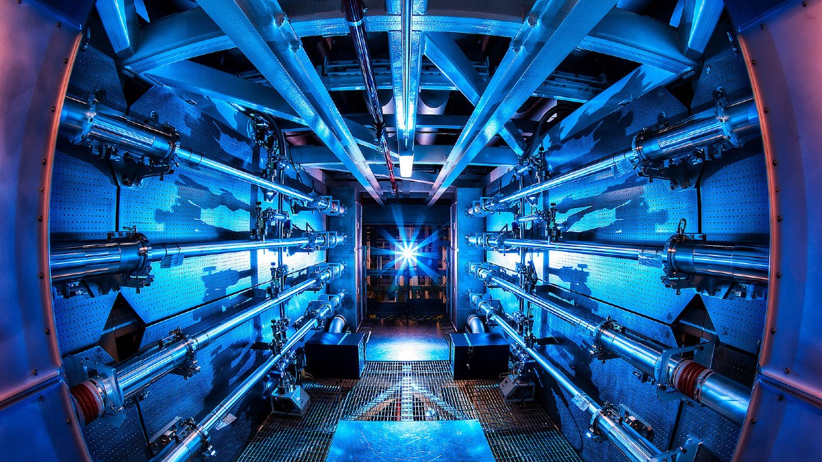 Rinnovabili • Fusione nucleare: al NIF generato il 70% dell’energia di innesco
