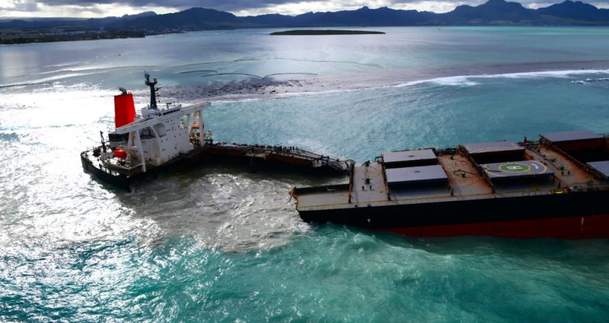 Rinnovabili • Disastro ambientale alle Mauritius: 20 mesi al capitano della nave
