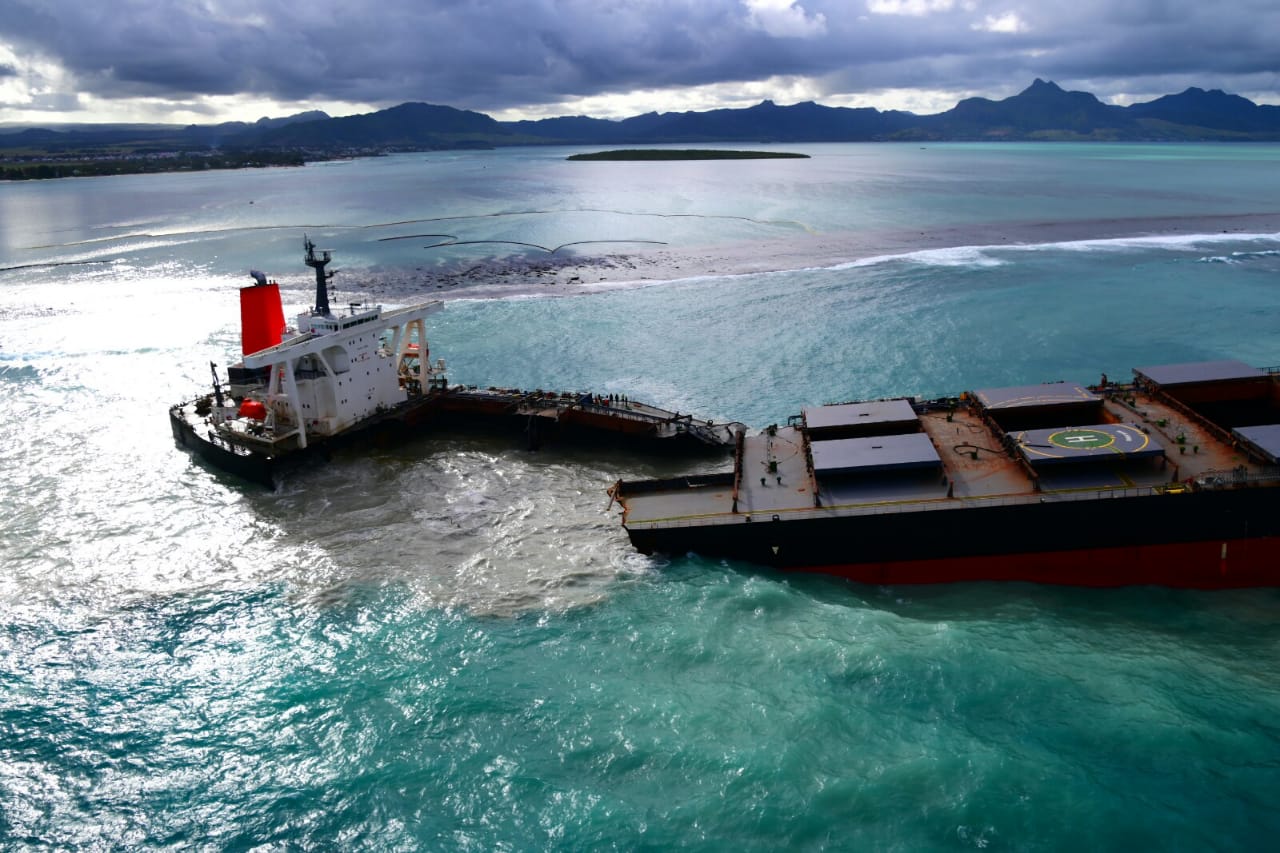 Rinnovabili • Disastro ambientale alle Mauritius: 20 mesi al capitano della nave