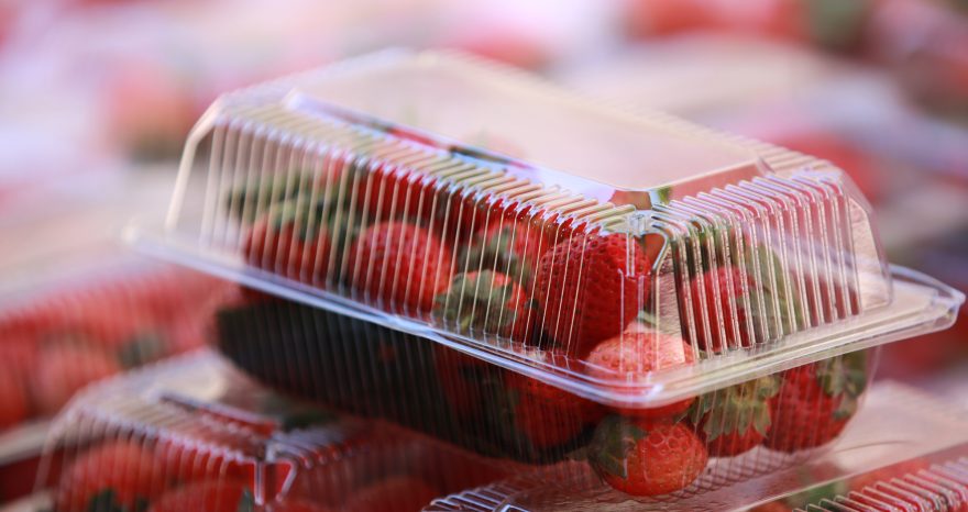 Rinnovabili • Imballaggi in plastica per frutta e verdura