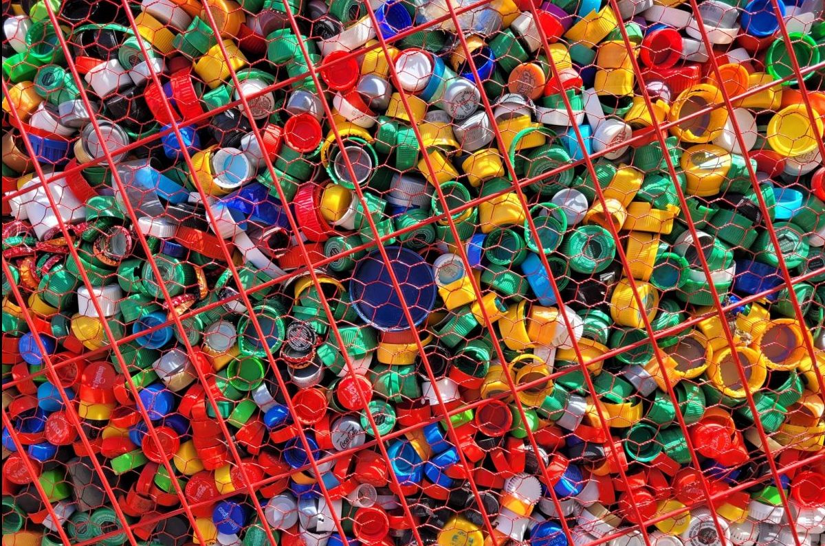 Tessuti riciclati dalla plastica