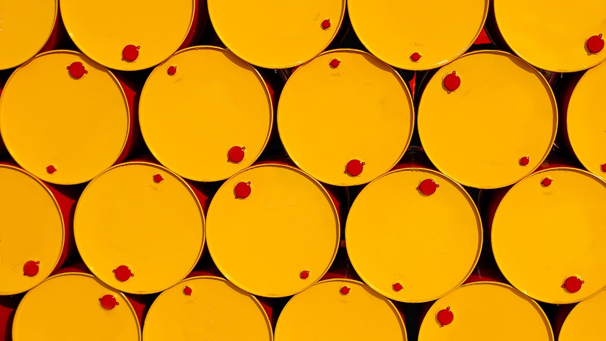 Embargo sul petrolio russo: pronto il 6° pacchetto di sanzioni UE