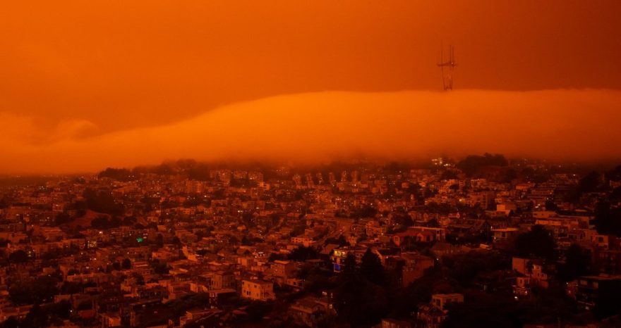 Rinnovabili • Megaincendi: USA, l’esposizione a PM2.5 estremi è cresciuta di 11mila volte