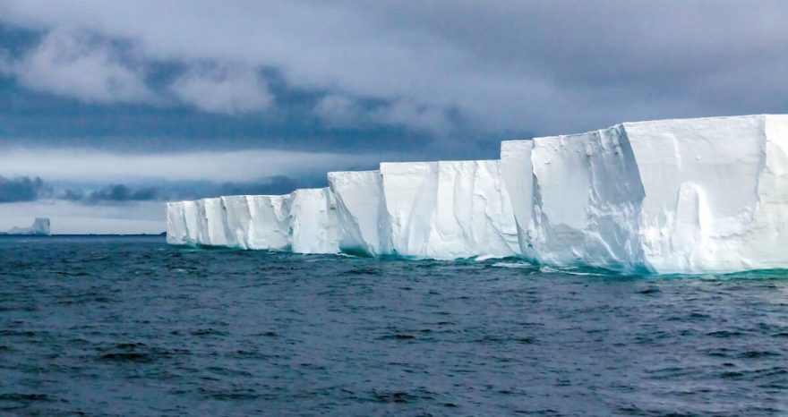 Rinnovabili • Ghiacciaio Denman: instabile, può far salire i mari di 1,5 metri