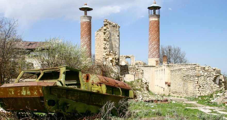 Rinnovabili • Crimini ambientali: la guerra in Nagorno-Karabakh finisce in tribunale