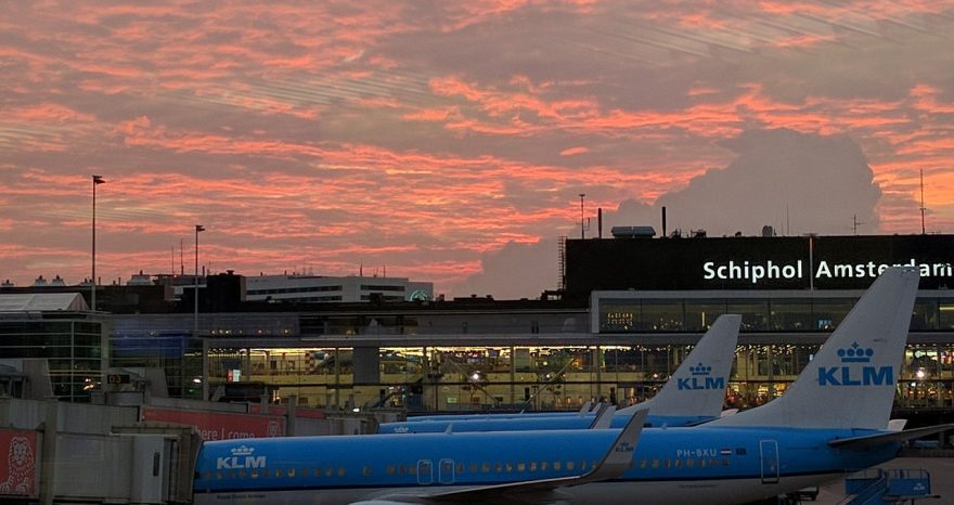 Rinnovabili • Aeroporti sostenibili: Schiphol dice stop a jet privati e voli notturni