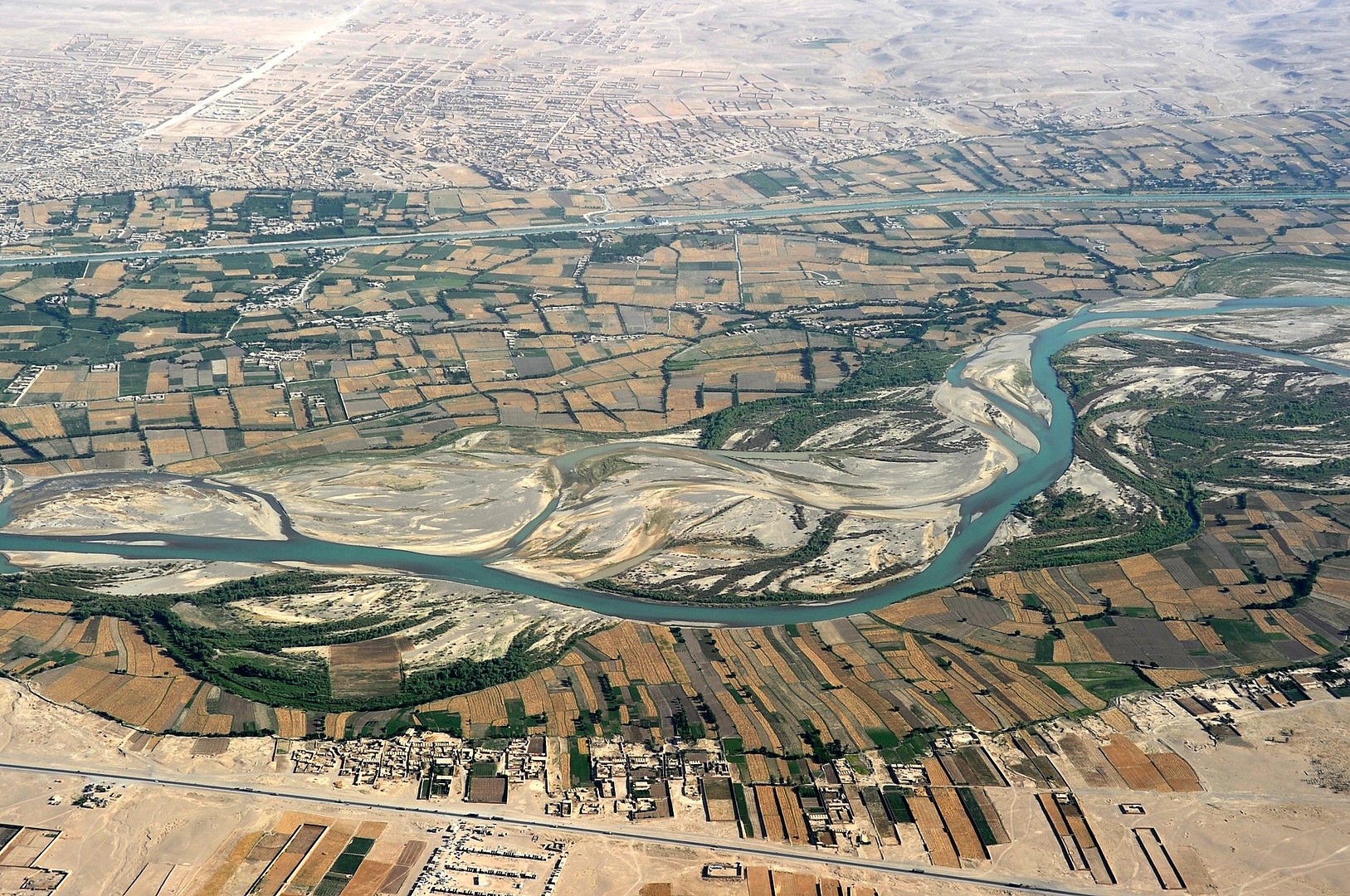 Rinnovabili • Talebani attaccano Iran: una guerra dell’acqua per il fiume Helmand