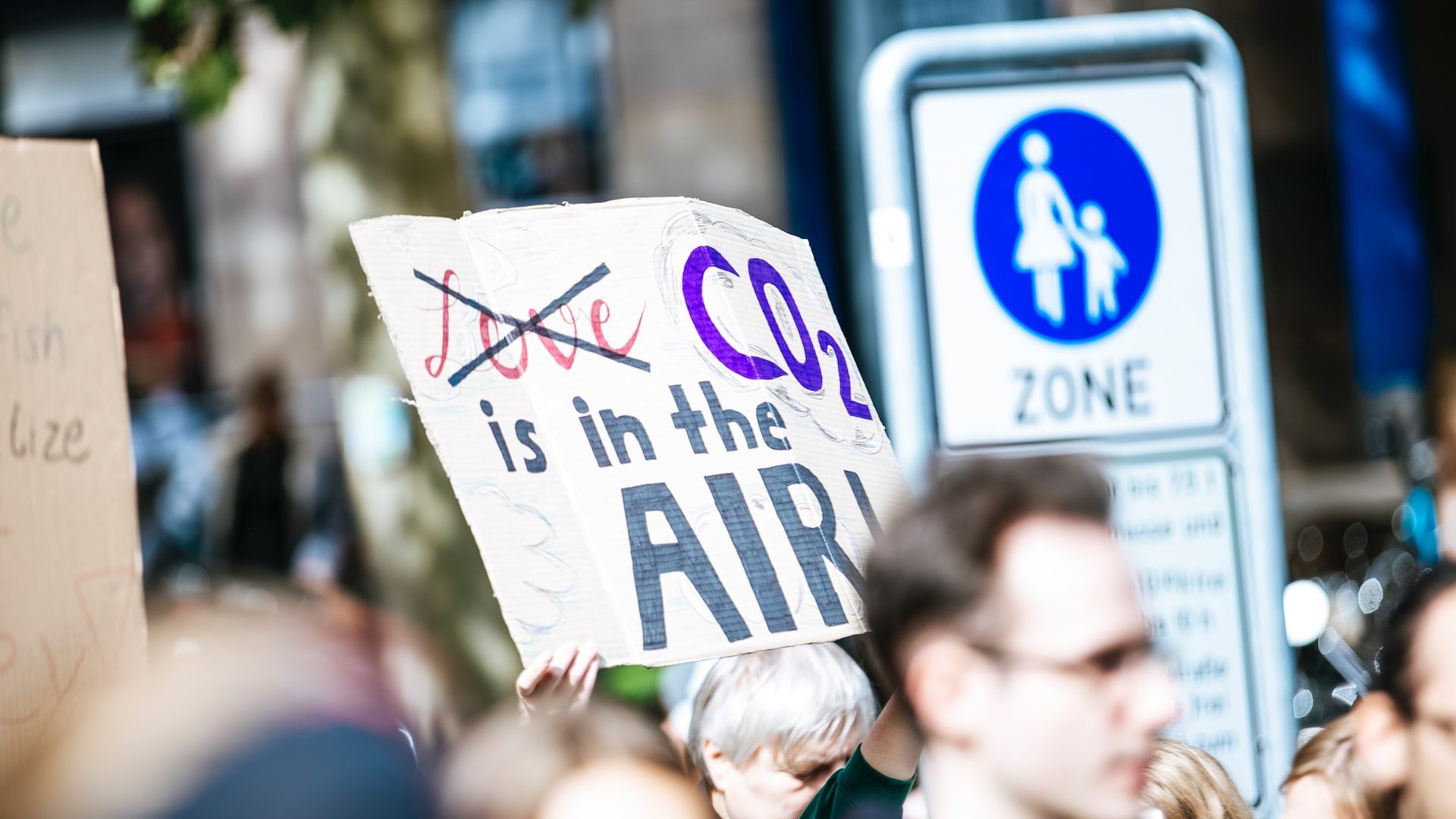 Rinnovabili • Fonti fossili unabated: la COP28 rischia di condannarci a 86 GtCO2 di troppo