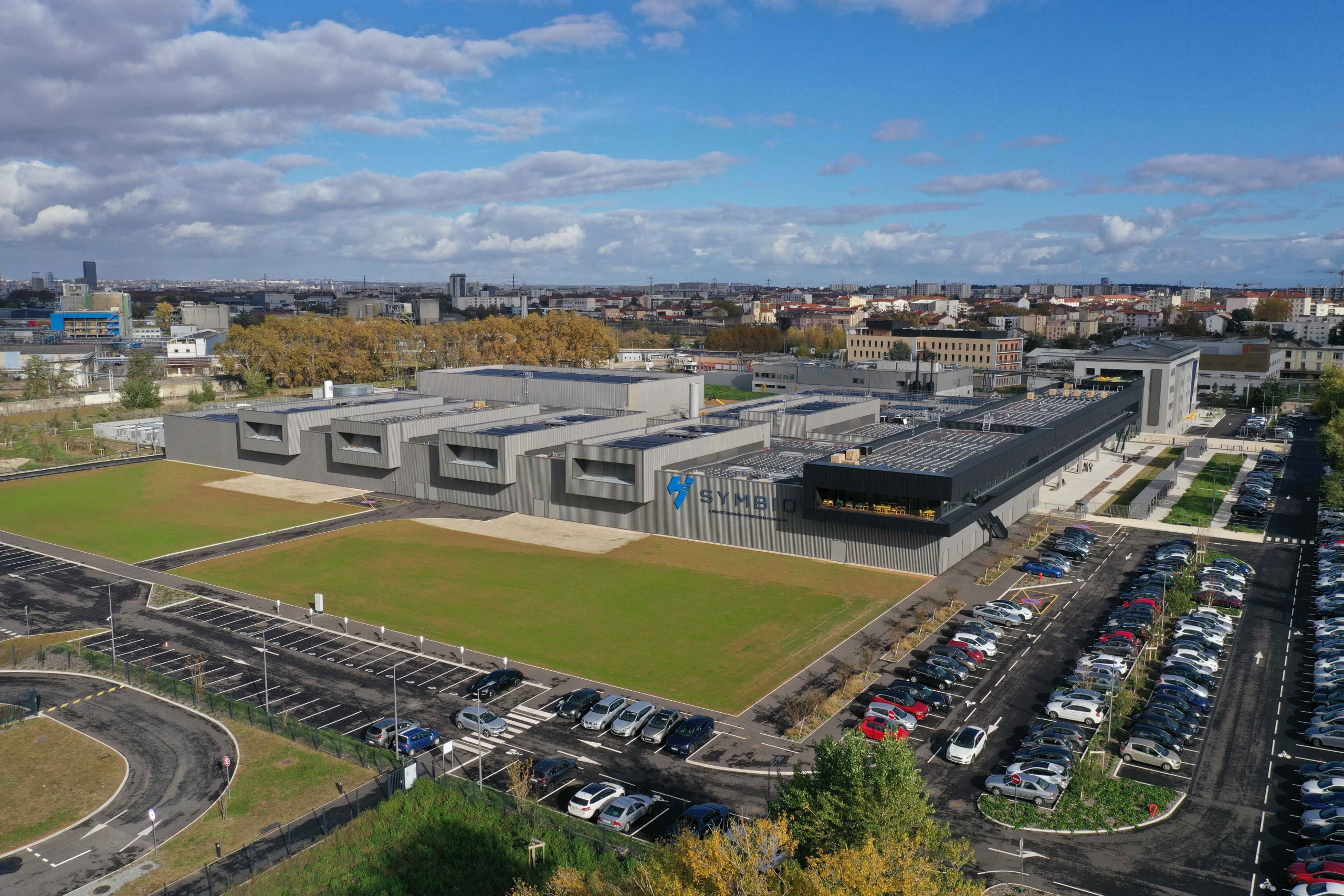 Gigafactory celle a combustibile: ecco SymphonHy, la più grande d’Europa