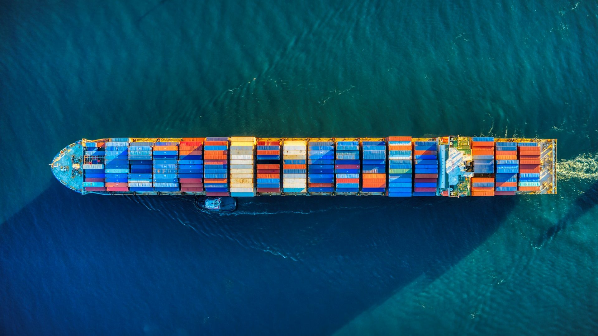 Rinnovabili • Emissioni navi: Maersk guida la decarbonizzazione dello shipping