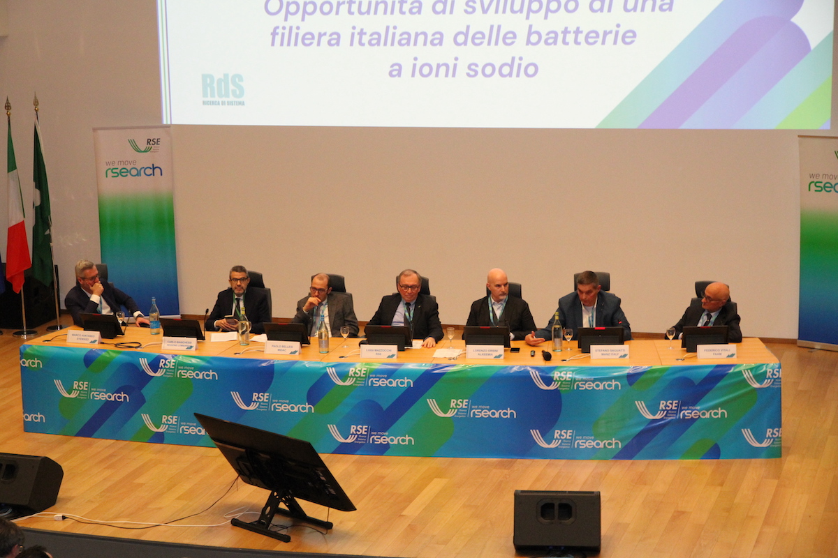 Rinnovabili • Batterie a ioni di sodio: la ricetta per una filiera italiana competitiva