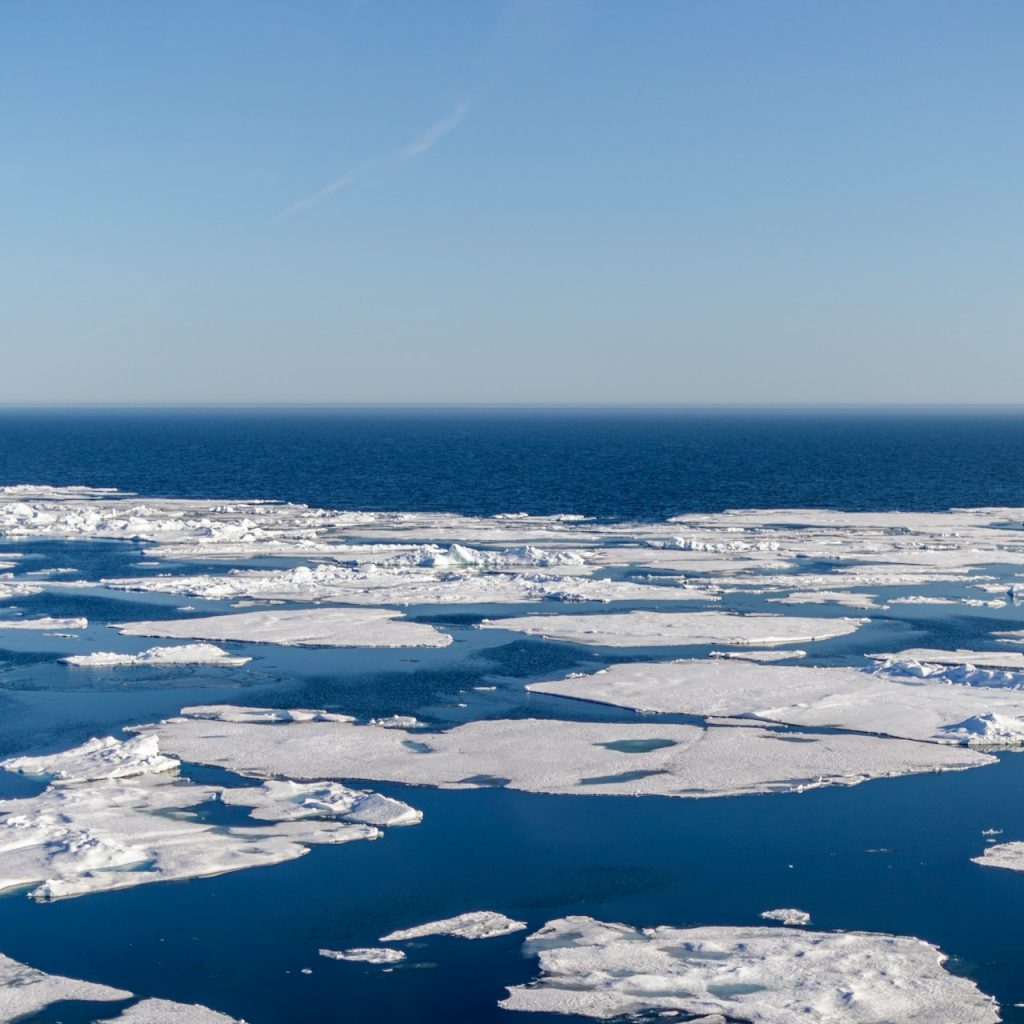 Artico libero dai ghiacci: avverrà 10 anni prima del previsto