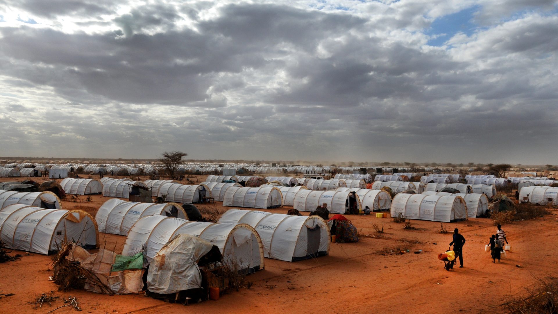 Rinnovabili • Migrazioni per il clima: nel 2050 fino a 216 milioni di sfollati interni