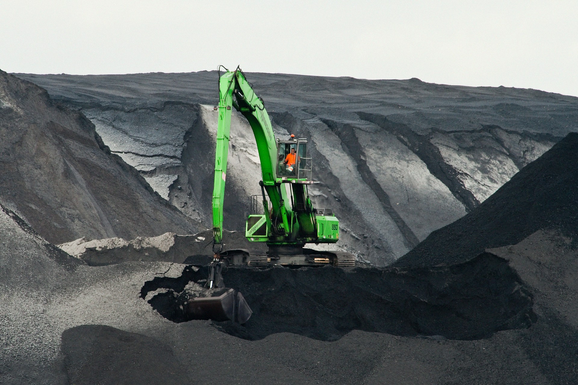 Phase out del carbone: servono almeno 3.200 mld $ per rispettare 1,5°C