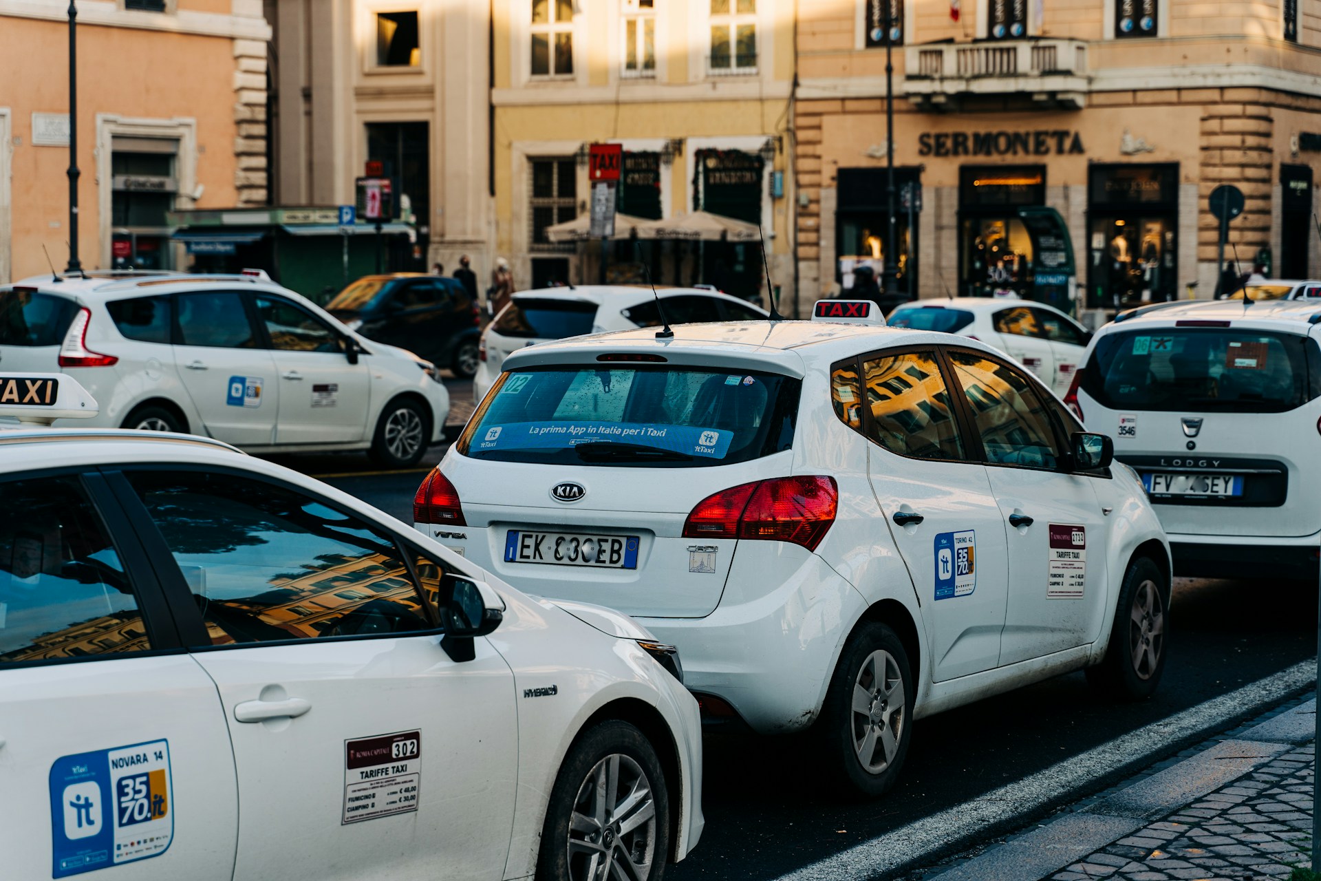 Ecobonus 2024 Taxi e Ncc: dal 17 giugno via agli incentivi 