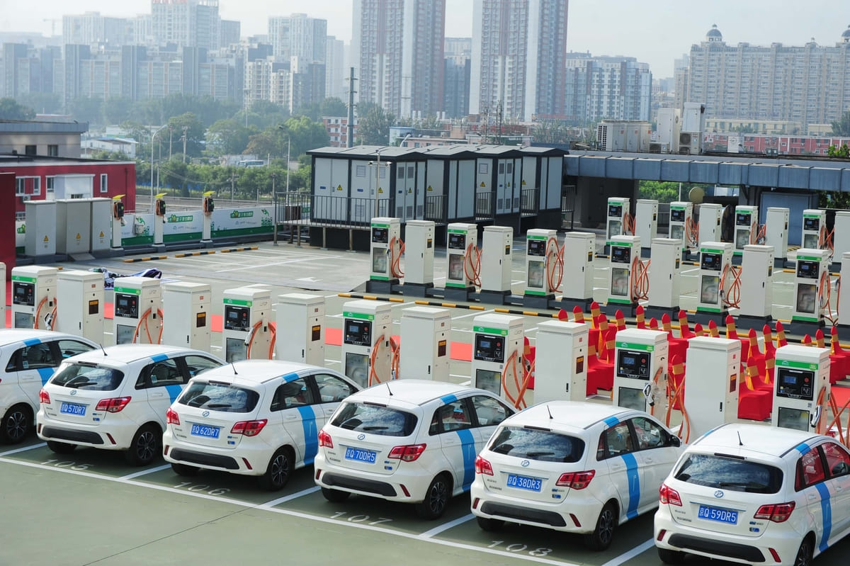 Mercato auto globale: Cina avrà quota del 33% nel 2030