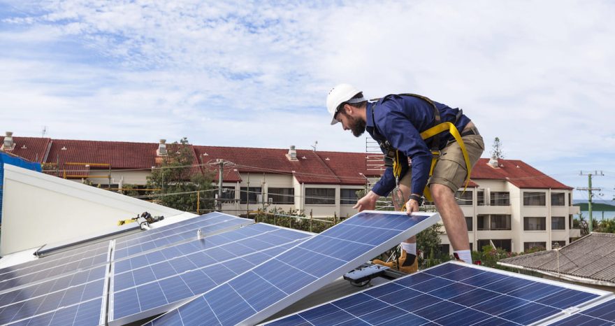 Rinnovabili • Pannelli fotovoltaici, come non sbagliare la dichiarazione dei redditi 