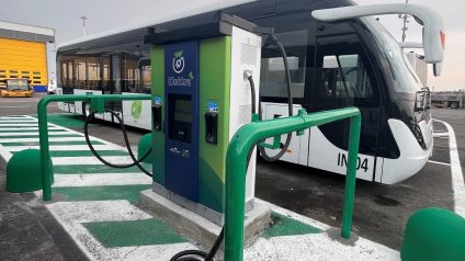 Rinnovabili • ricarica dei bus elettrici