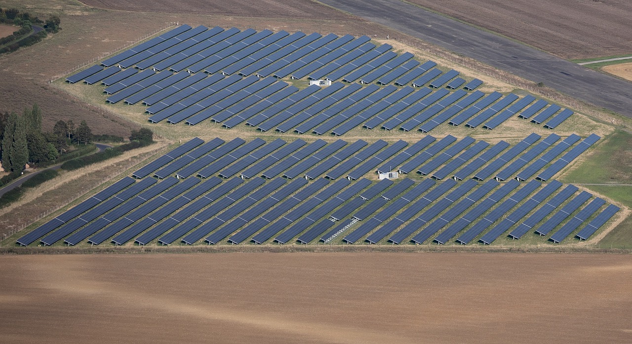 Rinnovabili • La capacità produttiva di celle e moduli fotovoltaici segna il record